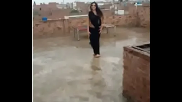 Mostra hot dance outdoor indian teen saree girl tubo totale