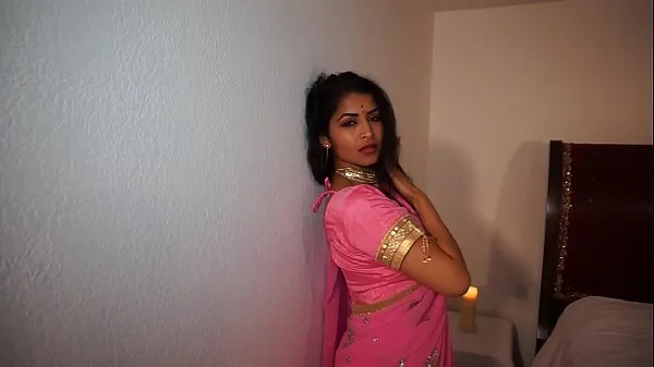 Vis totalt Seductive Dance by Mature Indian on Hindi song - Maya rør