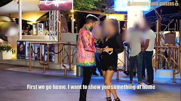 Tunjukkan jumlah Tiub Amazing Sex With A Ukrainian Picked Up Outside The Famous Ibiza Night Club In Odessa